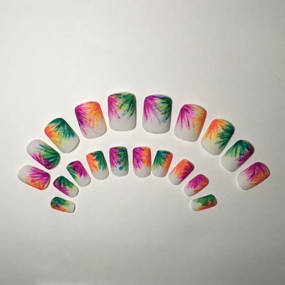 Tropical Matte Square Press On Nails Set of 20 - Picture 5 of 11